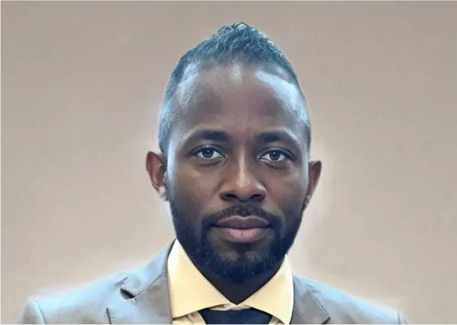 Akin Akinrinmade, MDPM